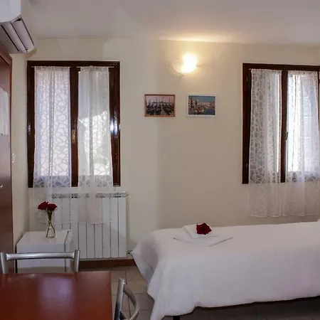 Oda ve Kahvaltı Rio 3*